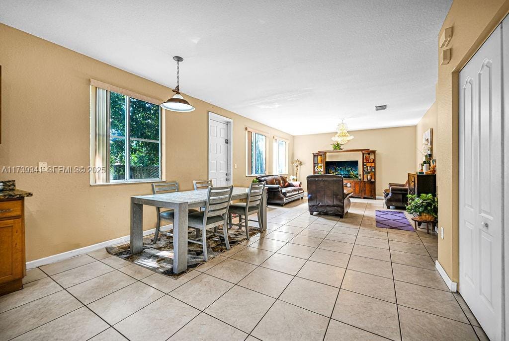 836 NW 204th Street, Miami Gardens, FL 33169 photo 13