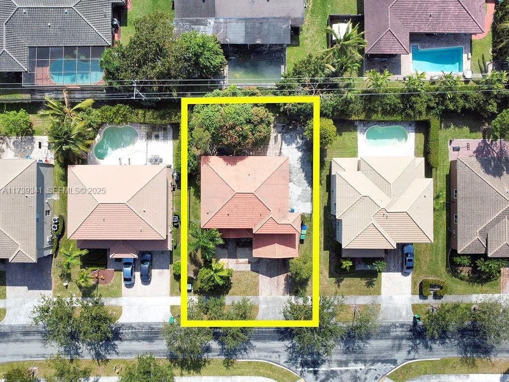 836 NW 204th Street, Miami Gardens, FL 33169 photo 3