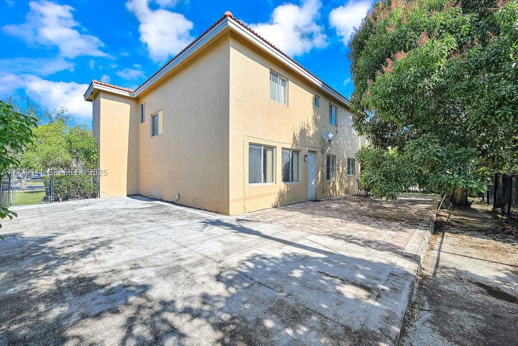 836 NW 204th Street, Miami Gardens, FL 33169 photo 22
