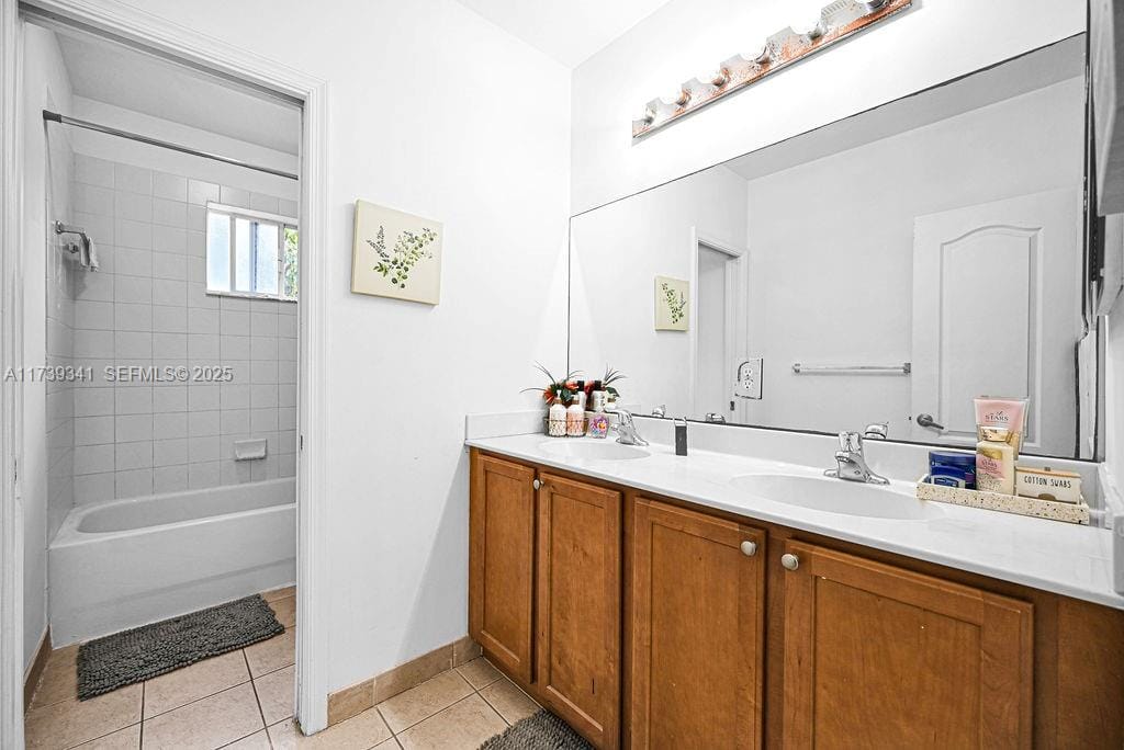 836 NW 204th Street, Miami Gardens, FL 33169 photo 25