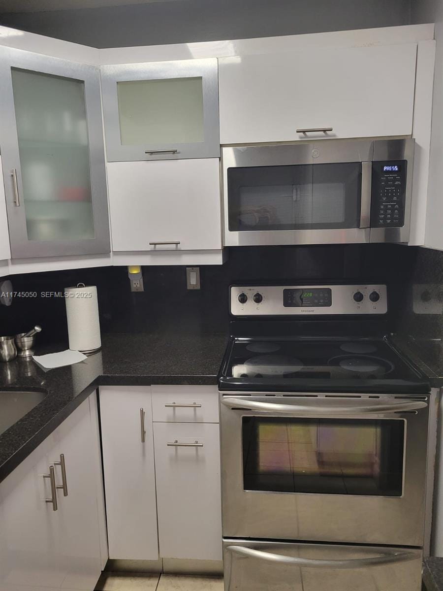 2899 Collins Avenue 533, Miami Beach, FL 33140 photo 16