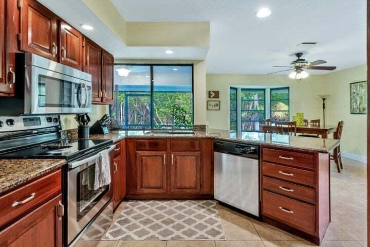 10510 SE Jupiter Narrows Drive, Hobe Sound, FL 33455 photo 12