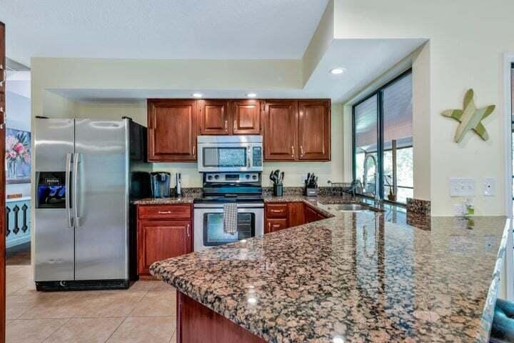 10510 SE Jupiter Narrows Drive, Hobe Sound, FL 33455 photo 10