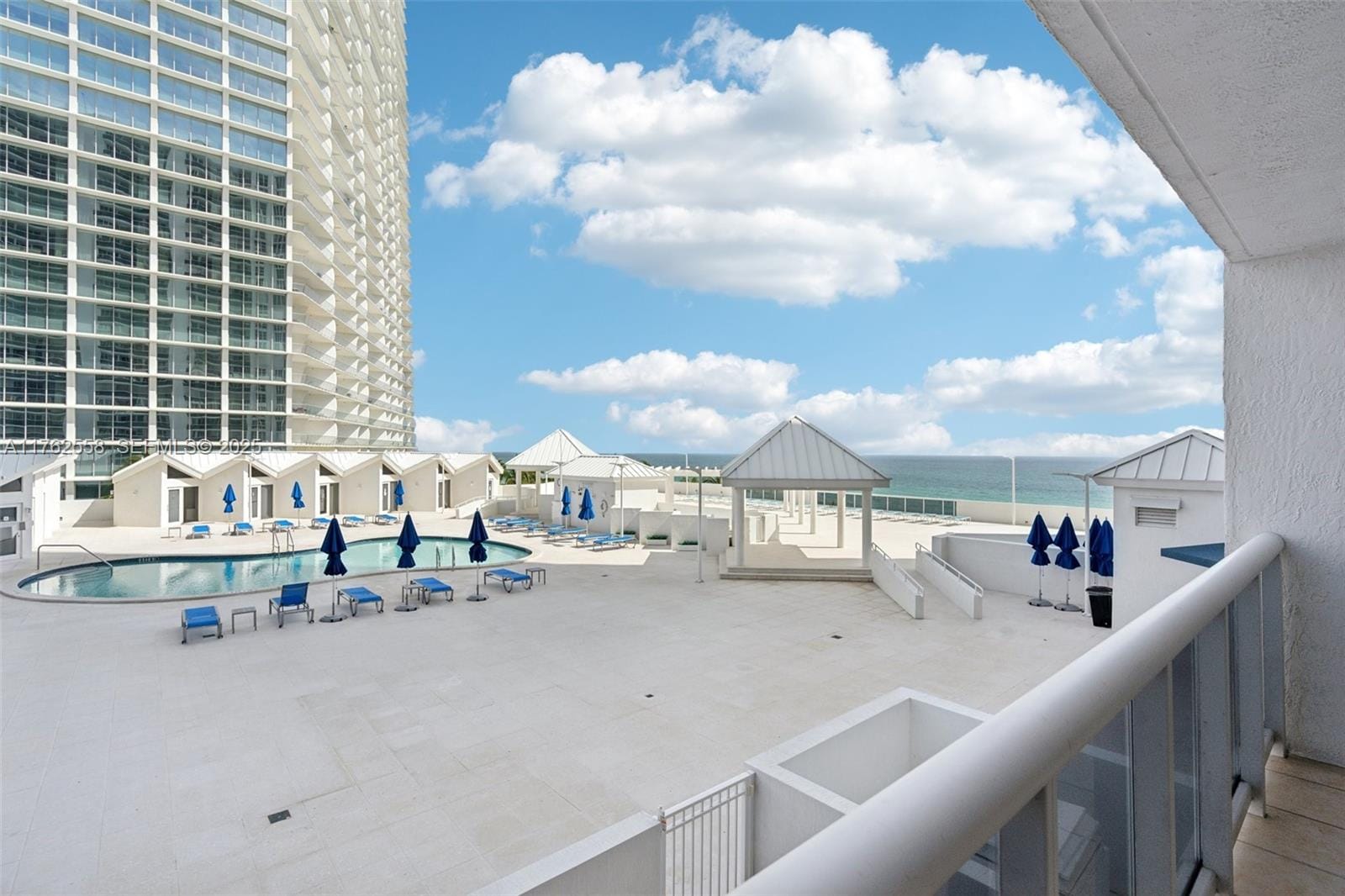 16711 Collins Avenue 704, Sunny Isles Beach, FL 33160 photo 12