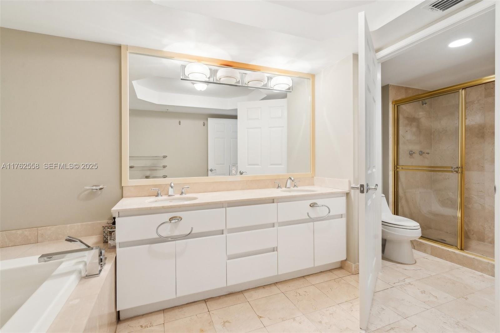 16711 Collins Avenue 704, Sunny Isles Beach, FL 33160 photo 14
