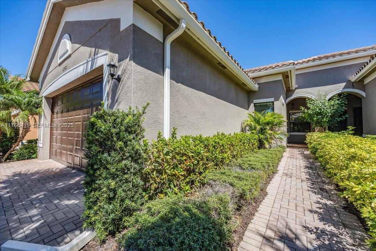 13458 Sumter Lane, Naples, FL 34109 photo 2