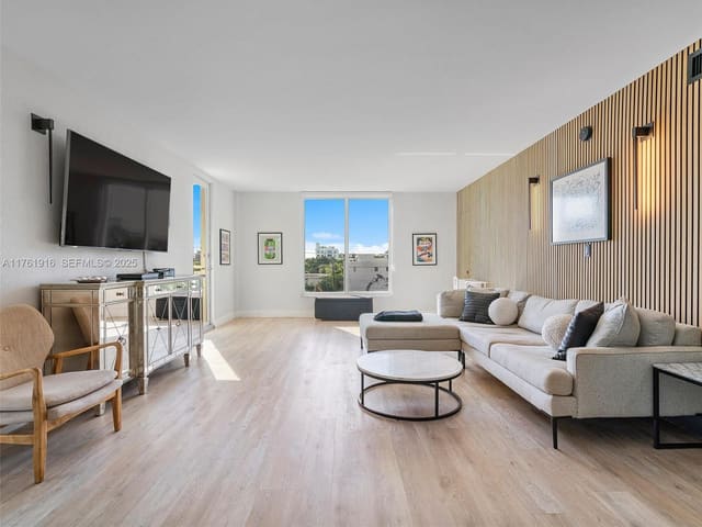 10350 W Bay Harbor Drive 4H, sold in Island Pointe Condo, Bay Harbor Islands, FL