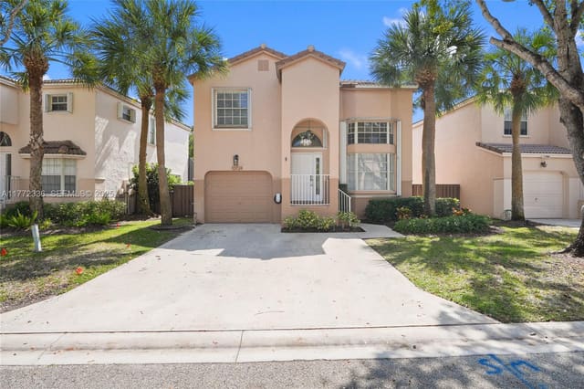 10724 NW 12th Manor, Plantation, FL 33322