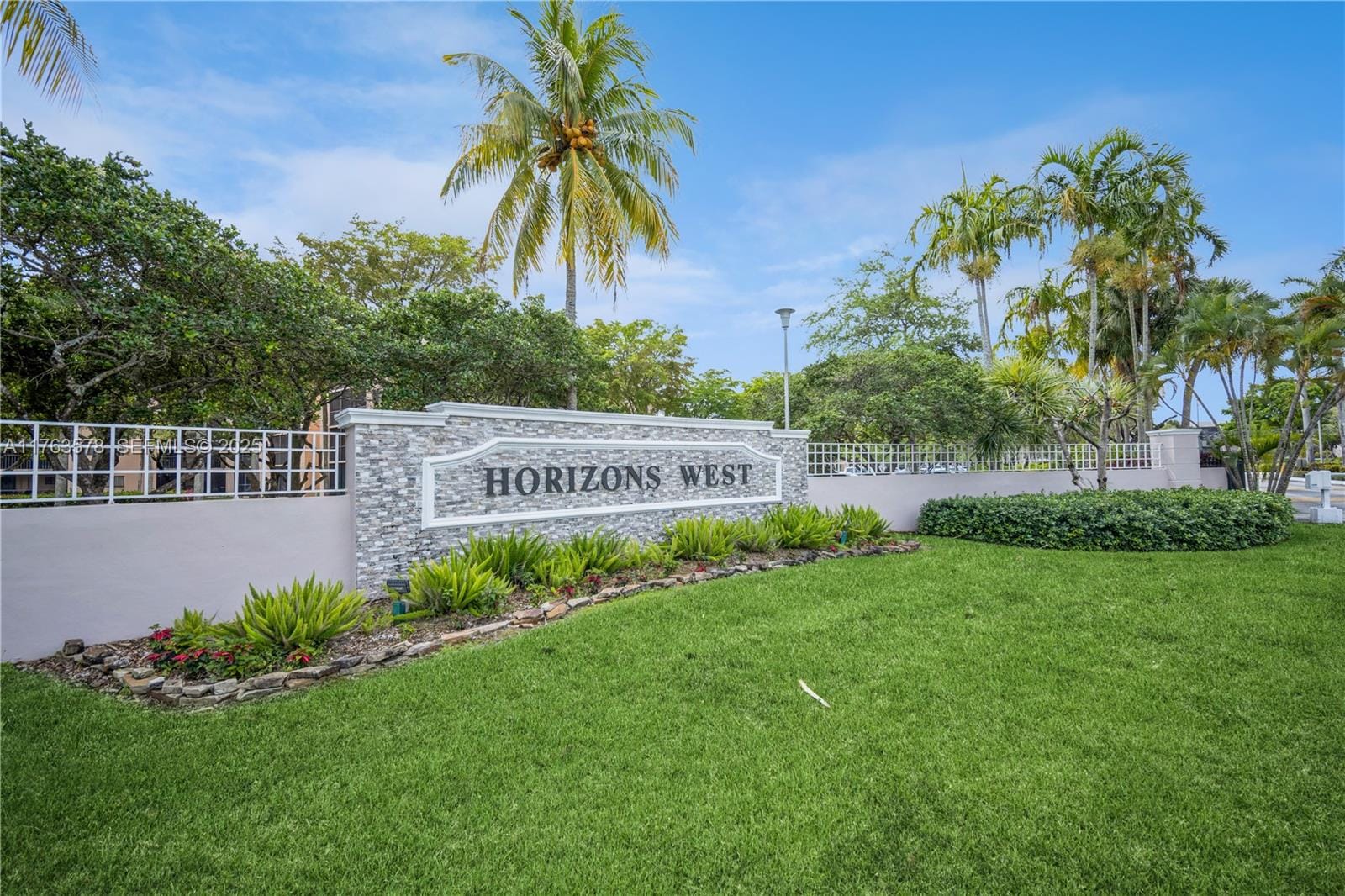 8500 SW 133rd Ave Road 415, Miami, FL 33183