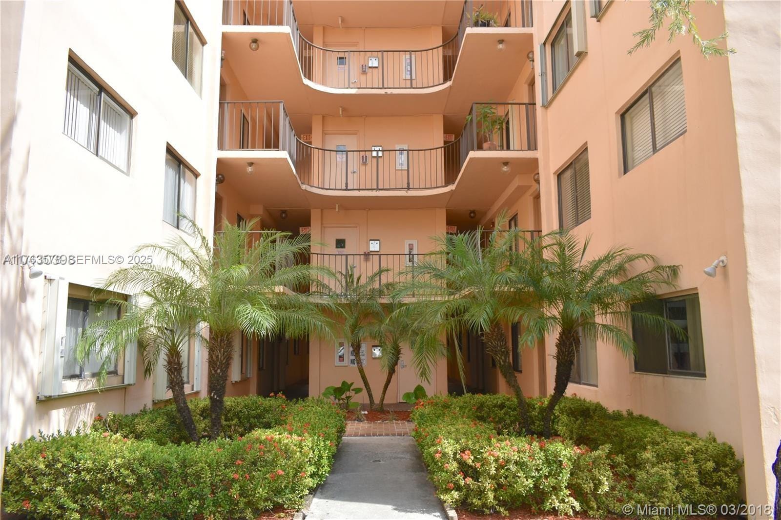 8500 SW 133rd Ave Road 415, Miami, FL 33183 photo 3