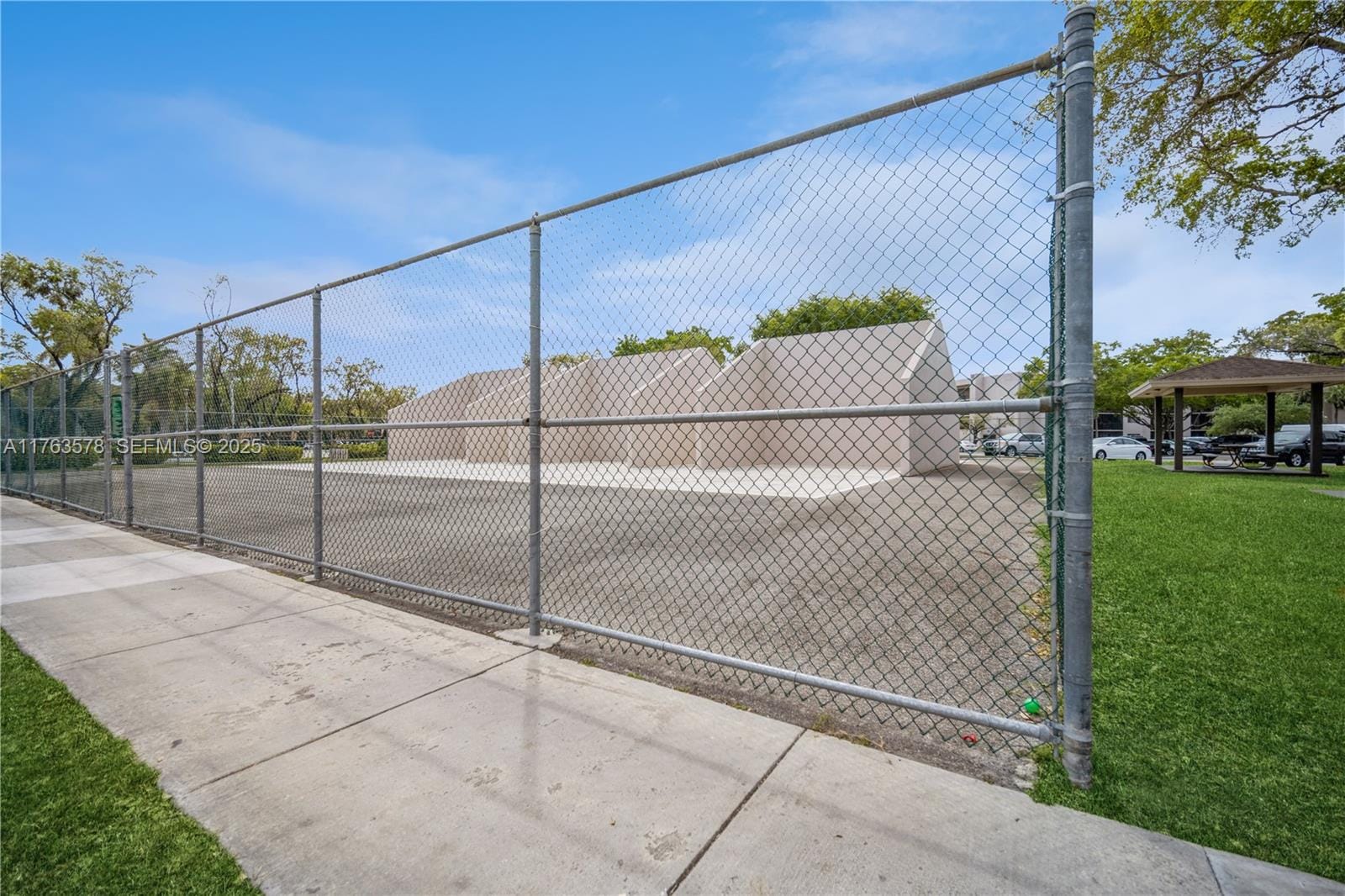 8500 SW 133rd Ave Road 415, Miami, FL 33183 photo 25