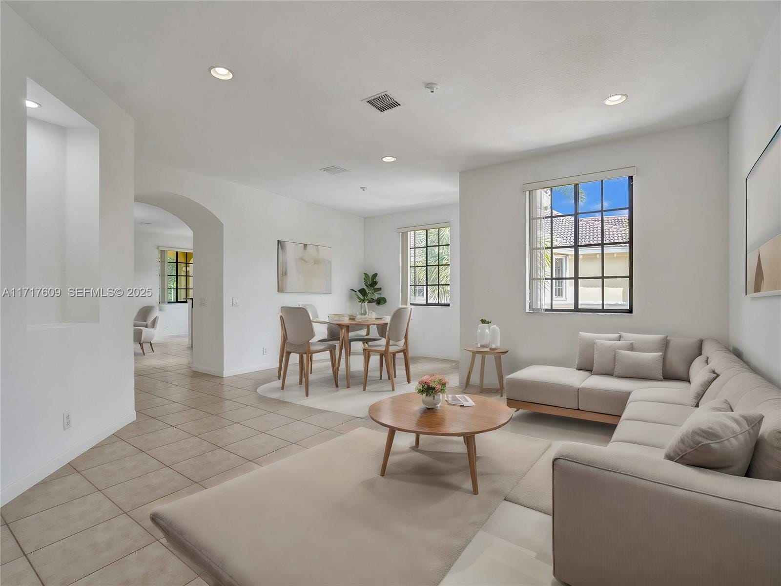 1689 Passion Vine Circle 21-4, Weston, FL 33326 photo 2