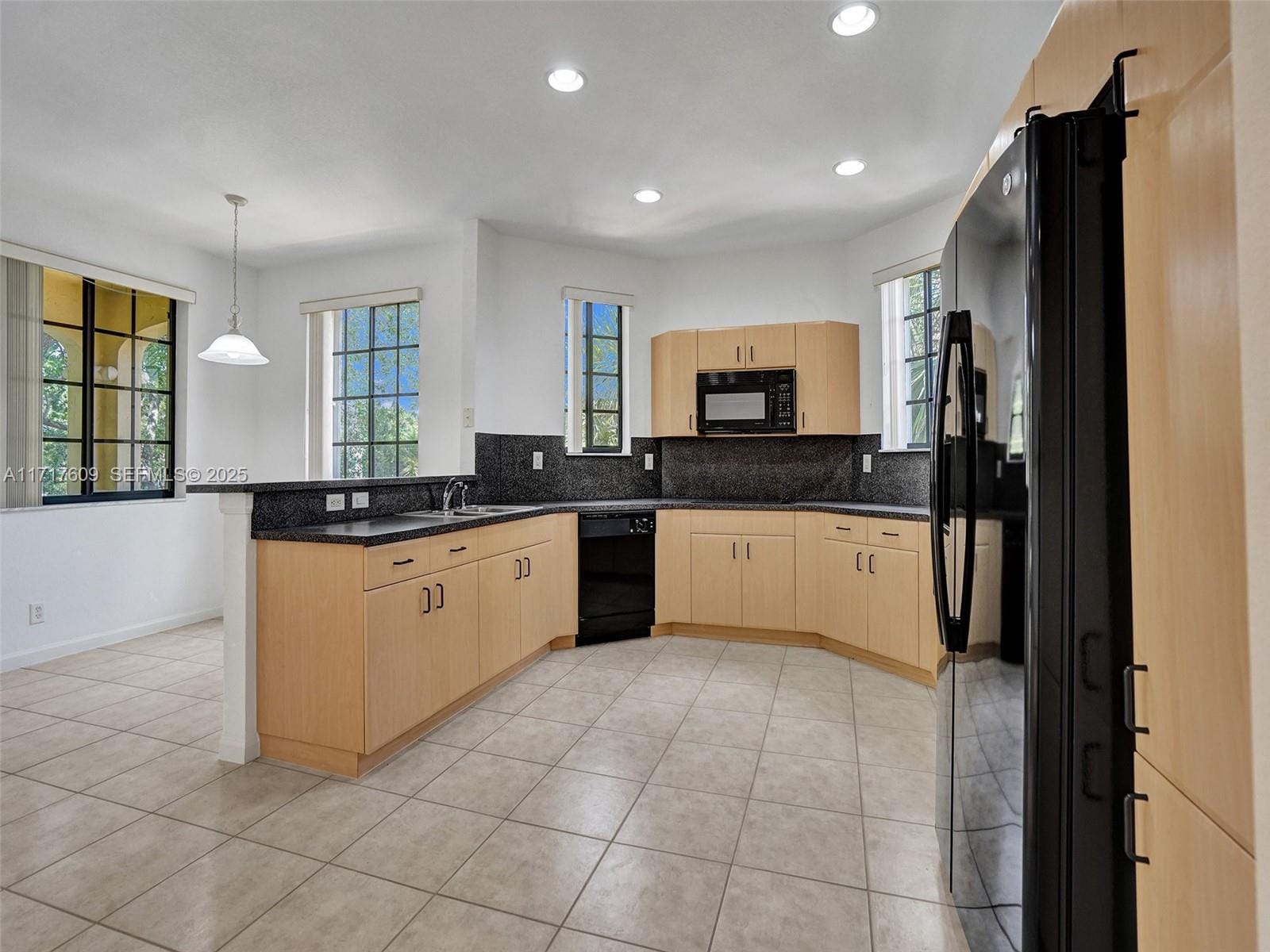 1689 Passion Vine Circle 21-4, Weston, FL 33326 photo 24