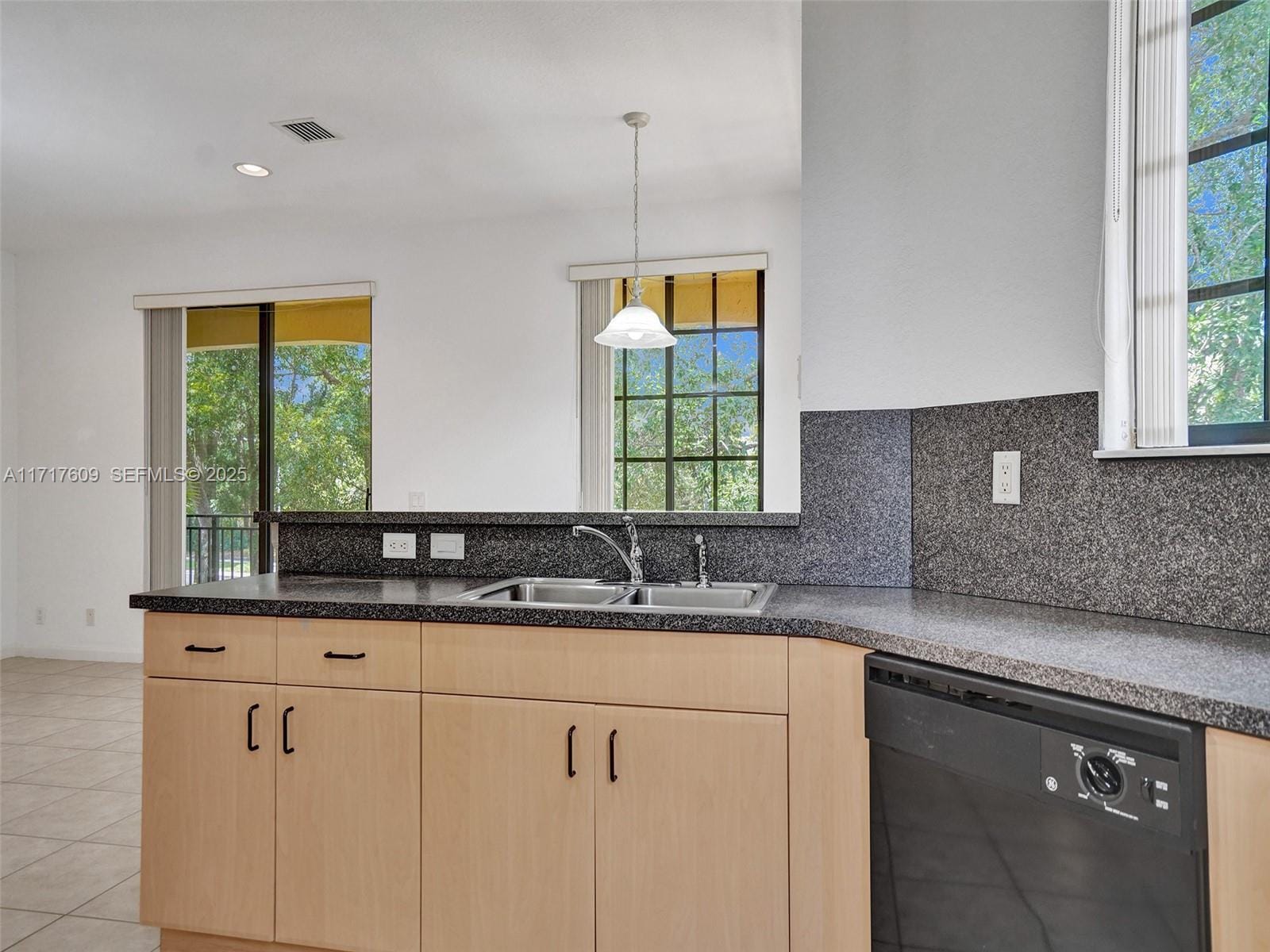 1689 Passion Vine Circle 21-4, Weston, FL 33326 photo 25