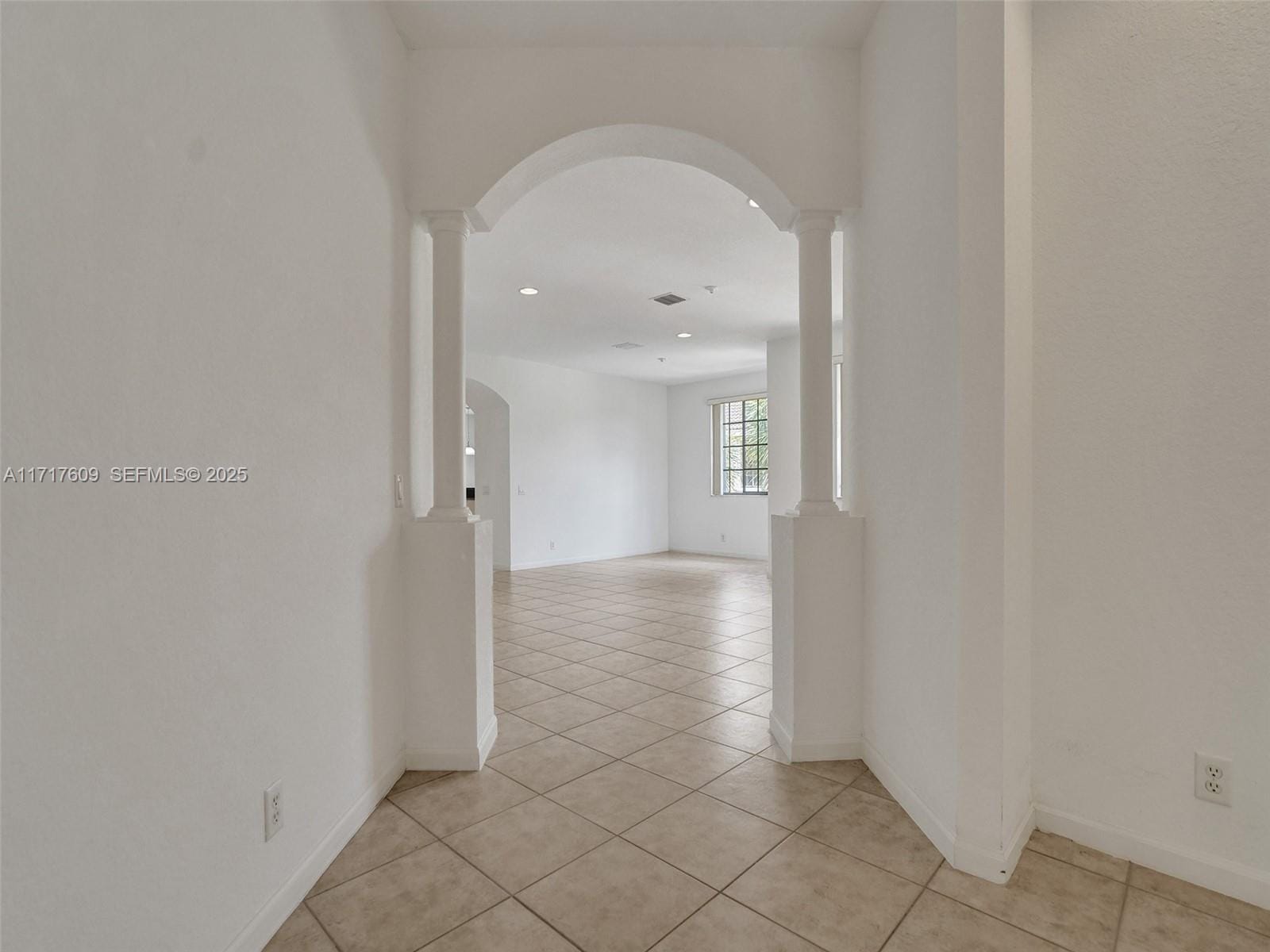 1689 Passion Vine Circle 21-4, Weston, FL 33326 photo 8