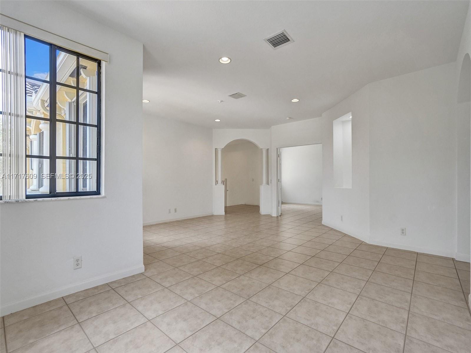 1689 Passion Vine Circle 21-4, Weston, FL 33326 photo 9