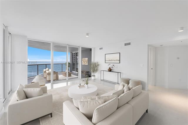 6301 Collins Avenue 1508, Miami Beach, FL 33141