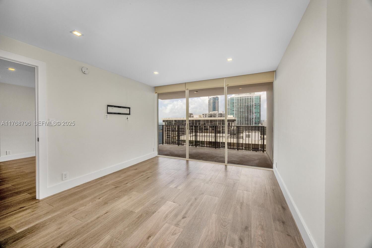 1901 Brickell Avenue B2304, Miami, FL 33129 photo 18