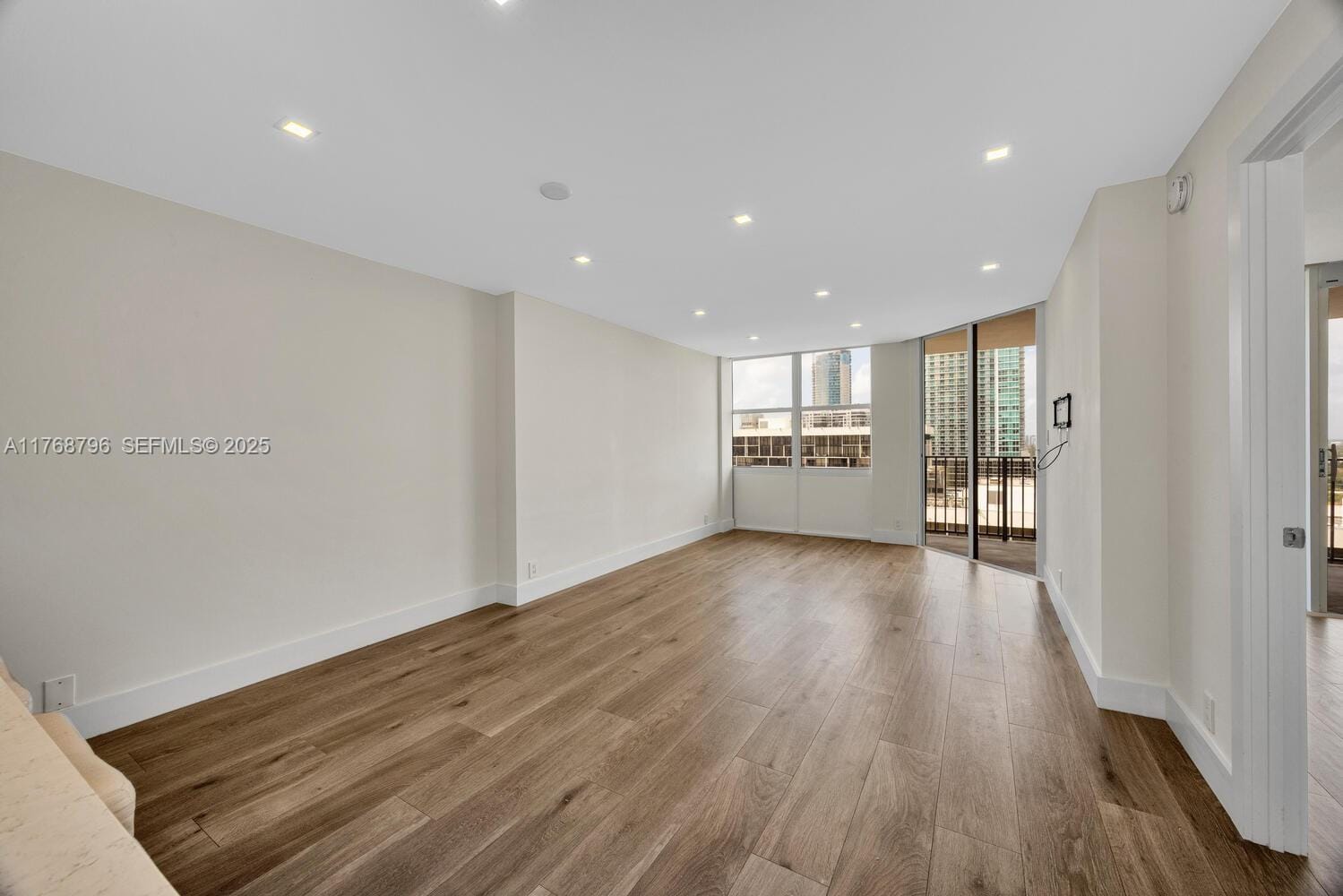 1901 Brickell Avenue B2304, Miami, FL 33129 photo 6