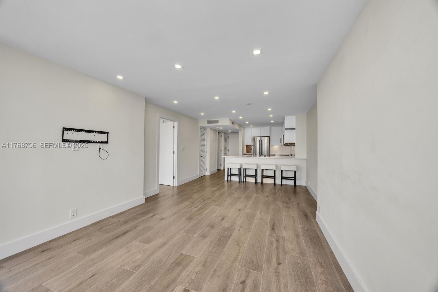 1901 Brickell Avenue B2304, Miami, FL 33129 photo 8