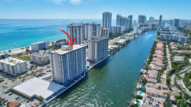 1500 S Ocean Drive 14B, sold in Allington Towers North Co, Hollywood, FL