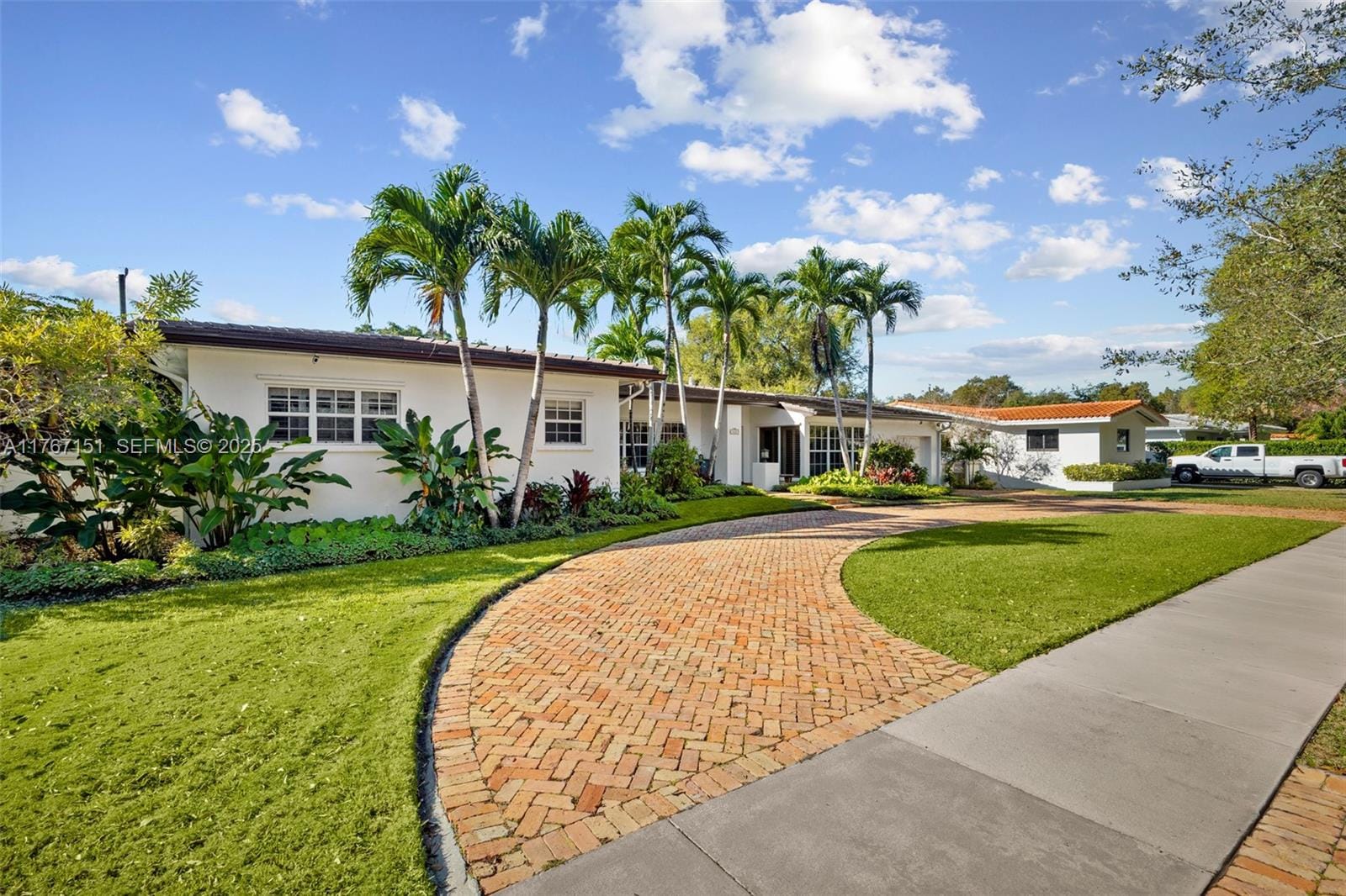 428 Sevilla Avenue, Coral Gables, FL 33134 photo 3