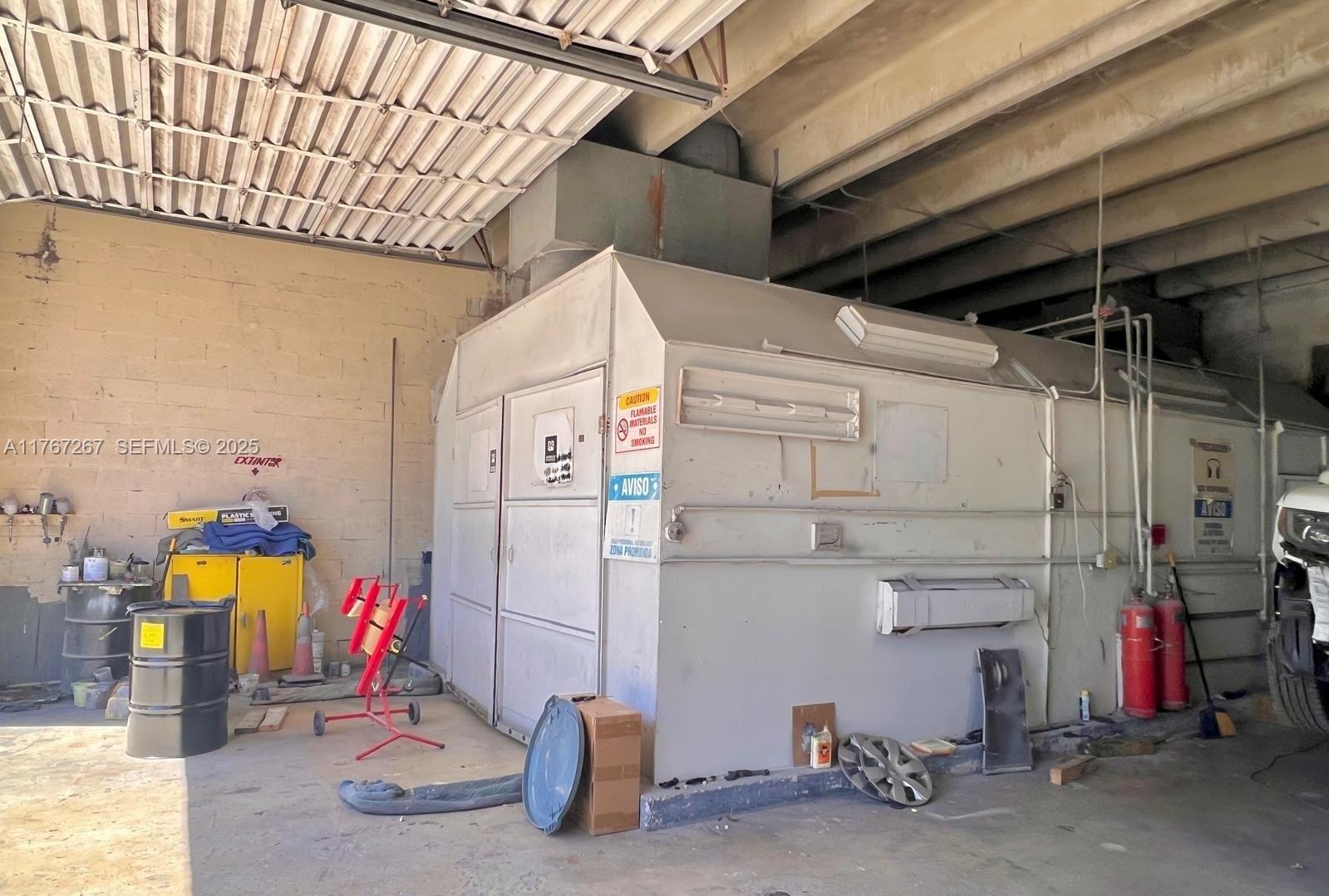 Body Shop Business For Sale, Hialeah, FL 33014, Hialeah