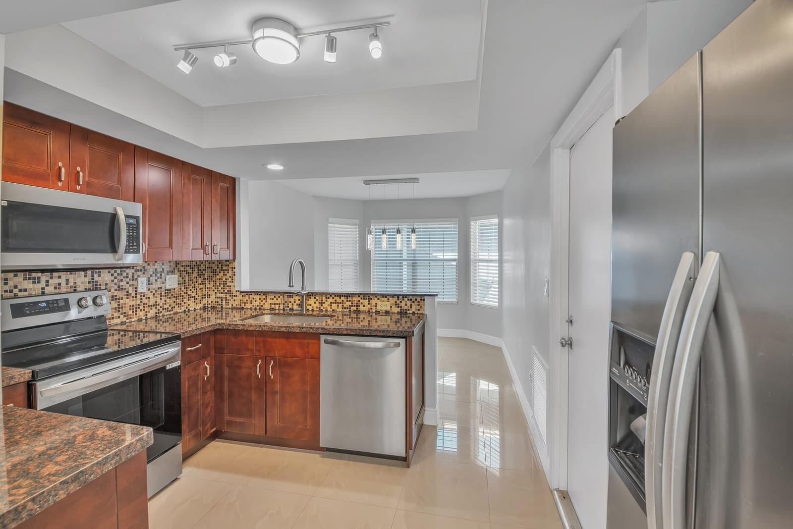 21420 S 54th Drive, Boca Raton, FL 33486 photo 12