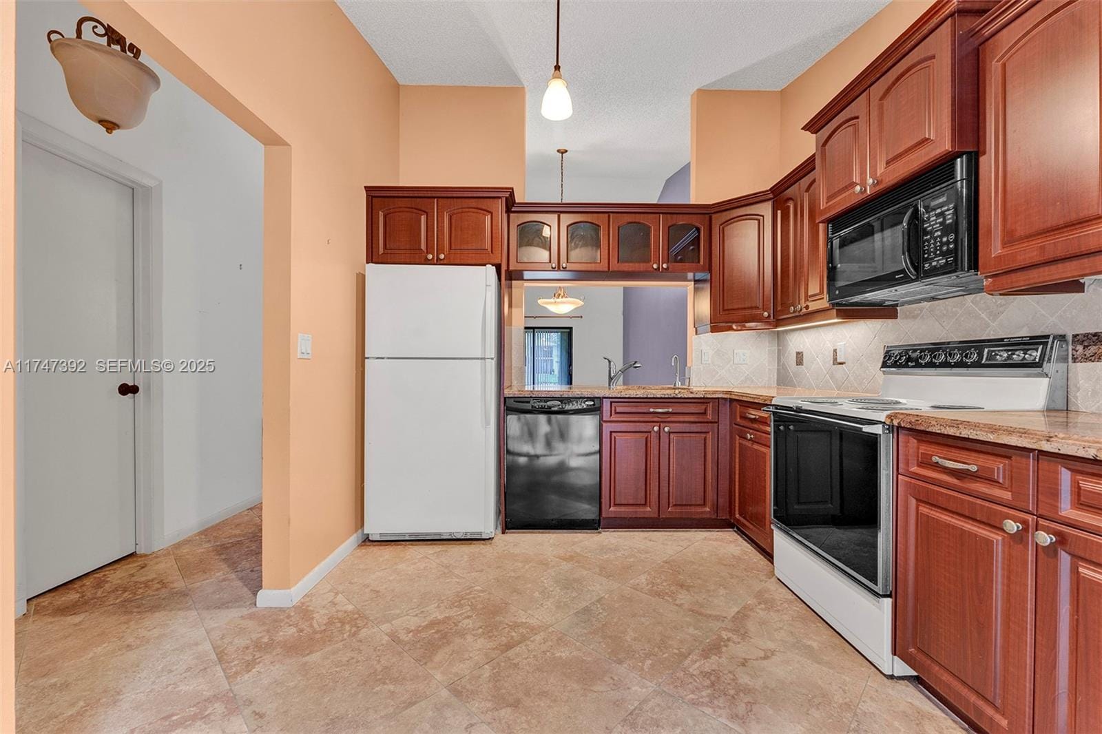 3915 N Carambola N Circle 29118 — photo 3
