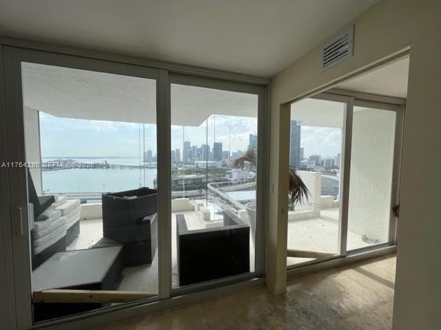 555 NE 15th Street 28J, Miami, FL 33132 photo 7
