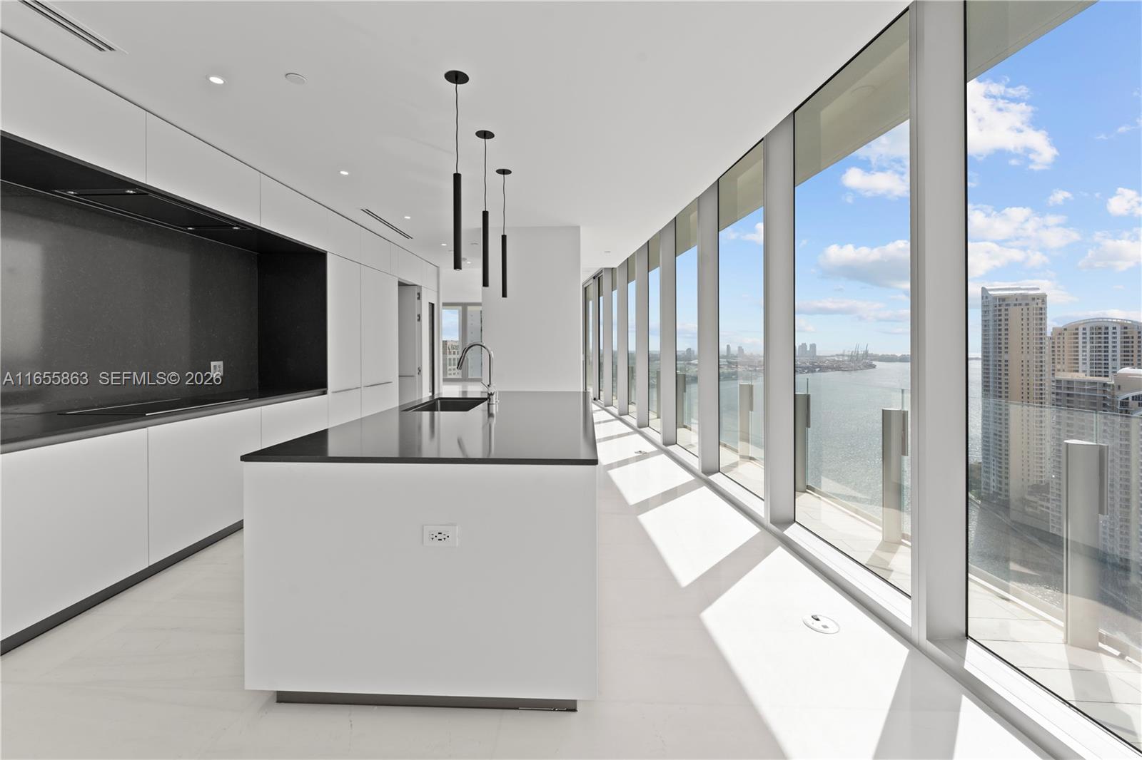 300 Biscayne Blvd Way 3201, Miami, FL 33131 photo 18