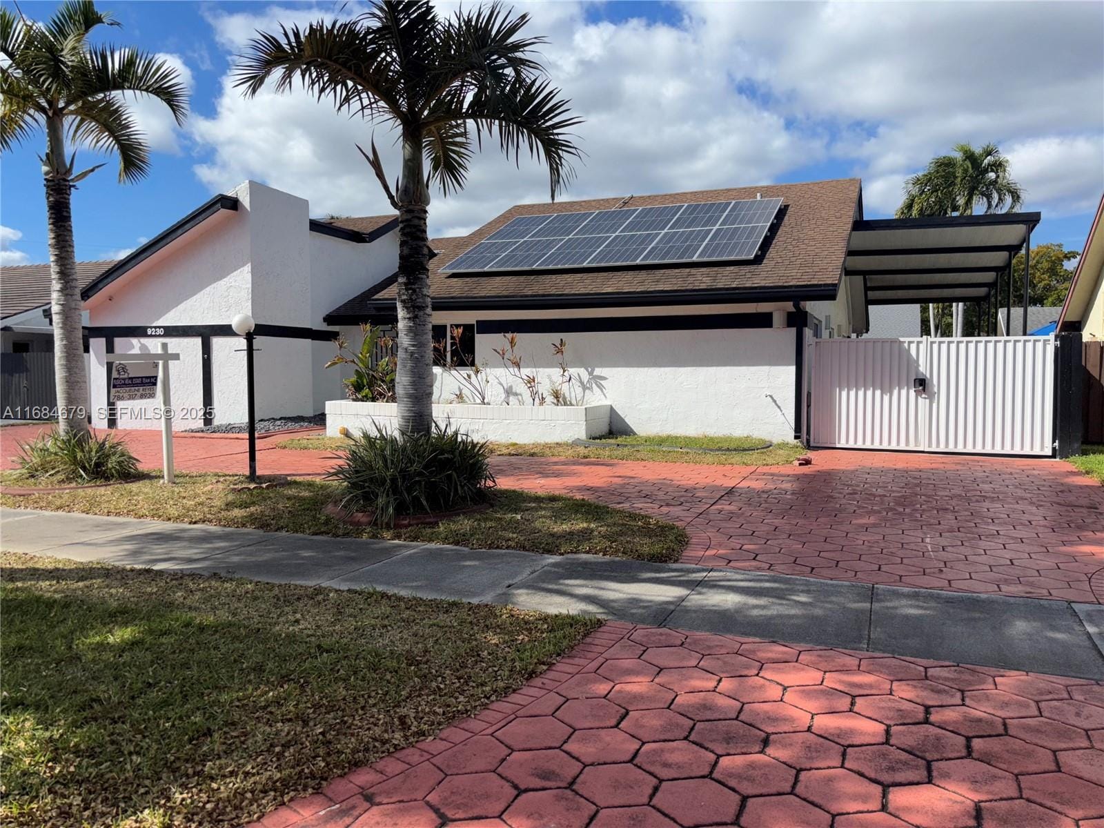 9230 SW 100th Ave Road, Miami, FL 33176