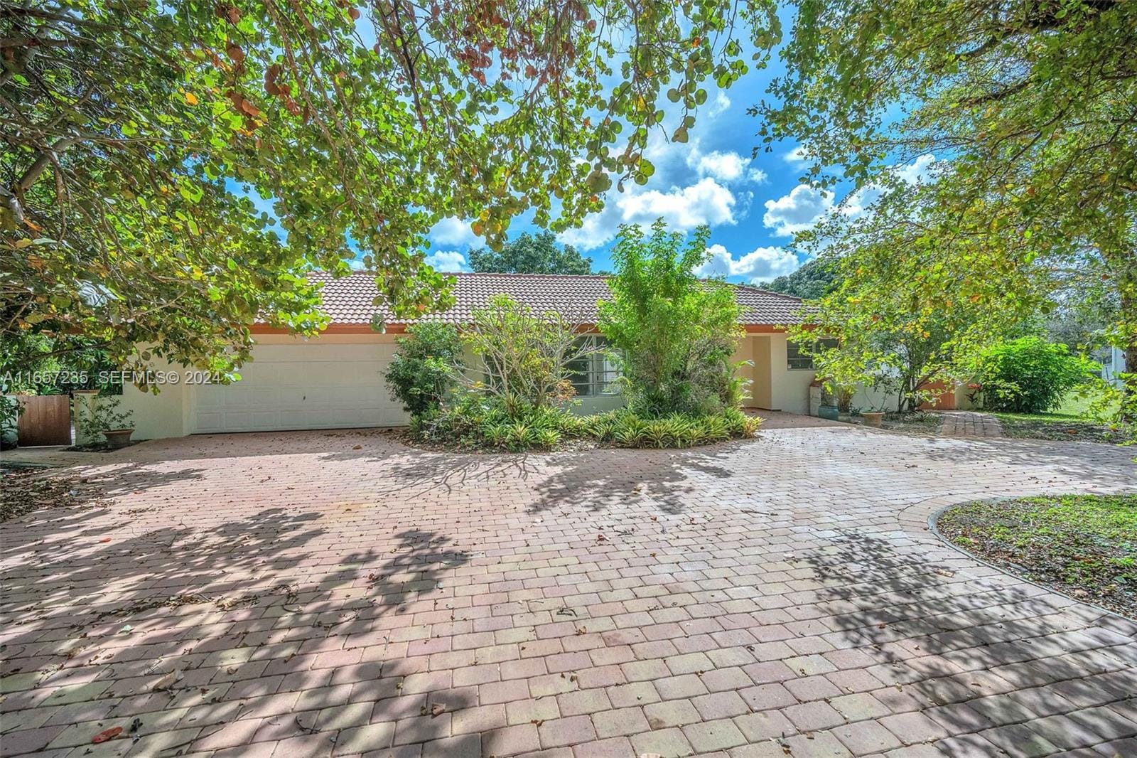 600 Camellia Court, Plantation, FL 33317