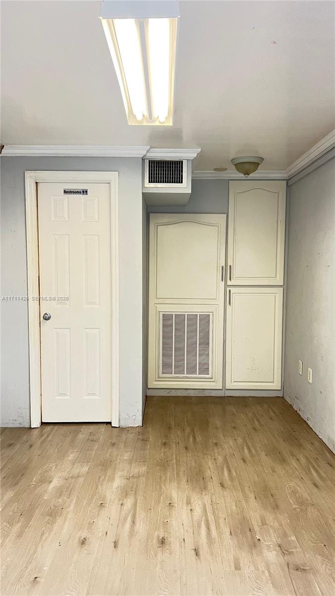 1751 W 38th Place 1002A — photo 4