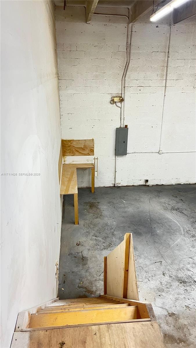 1751 W 38th Place 1002A — photo 10