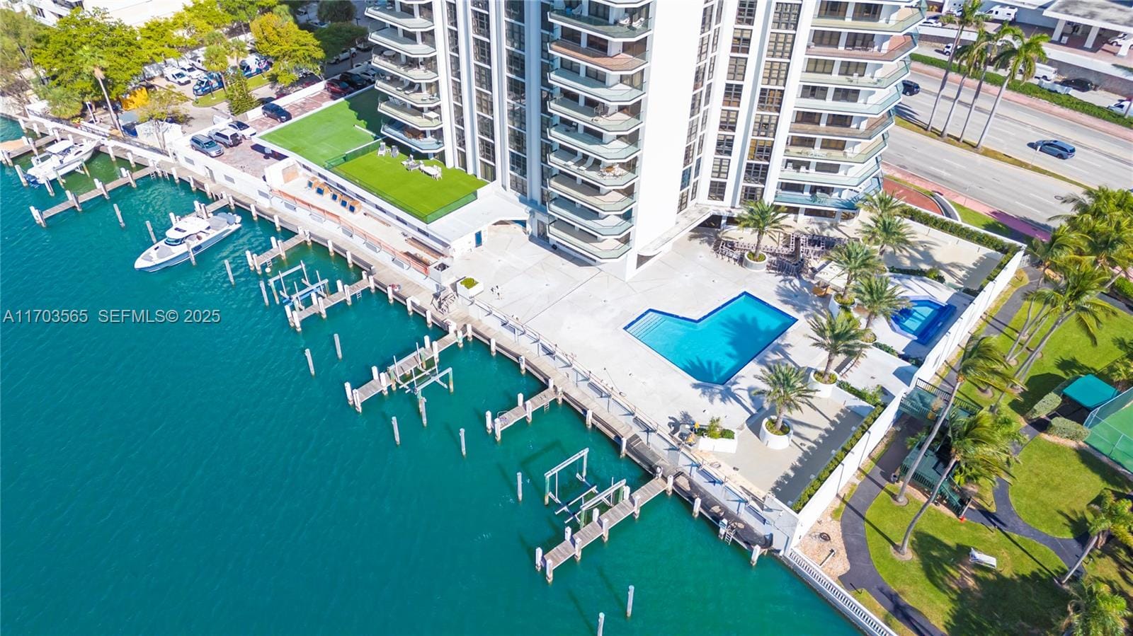 5500 Collins Avenue 2302, Miami Beach, FL 33140 photo 11
