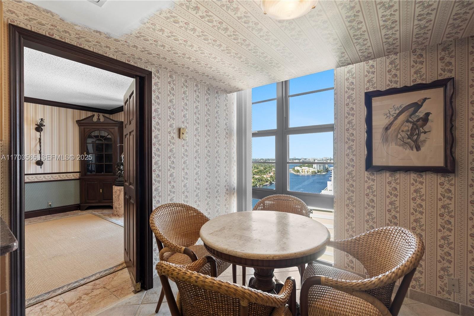 5500 Collins Avenue 2302, Miami Beach, FL 33140 photo 16