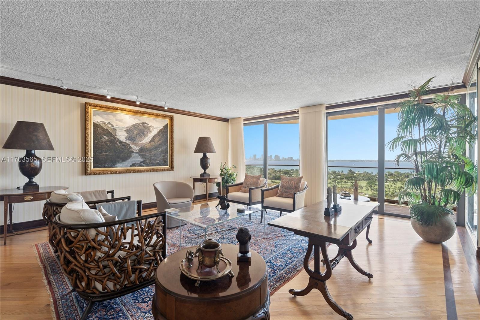 5500 Collins Avenue 2302, Miami Beach, FL 33140 photo 4