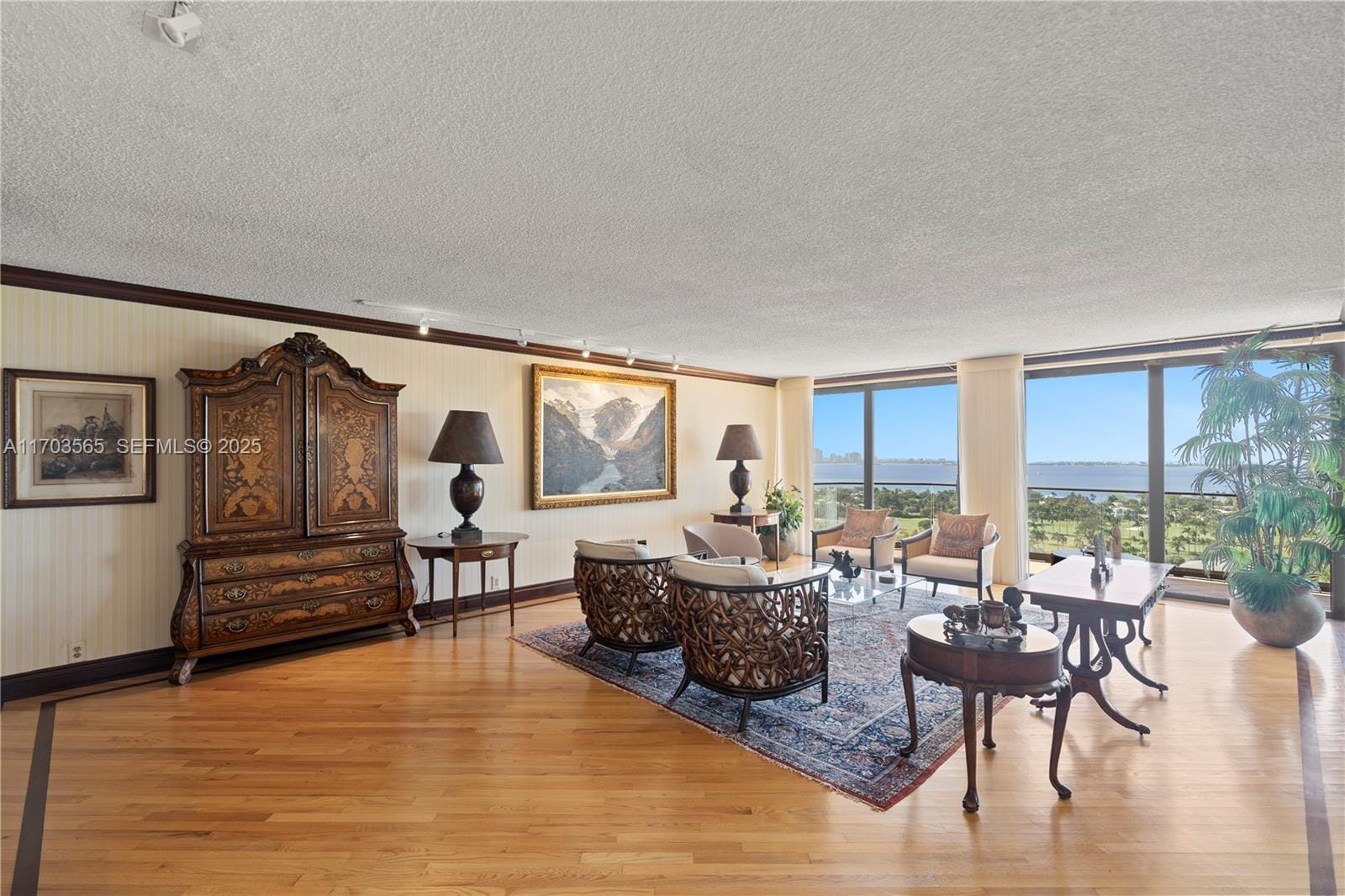 5500 Collins Avenue 2302, Miami Beach, FL 33140 photo 6