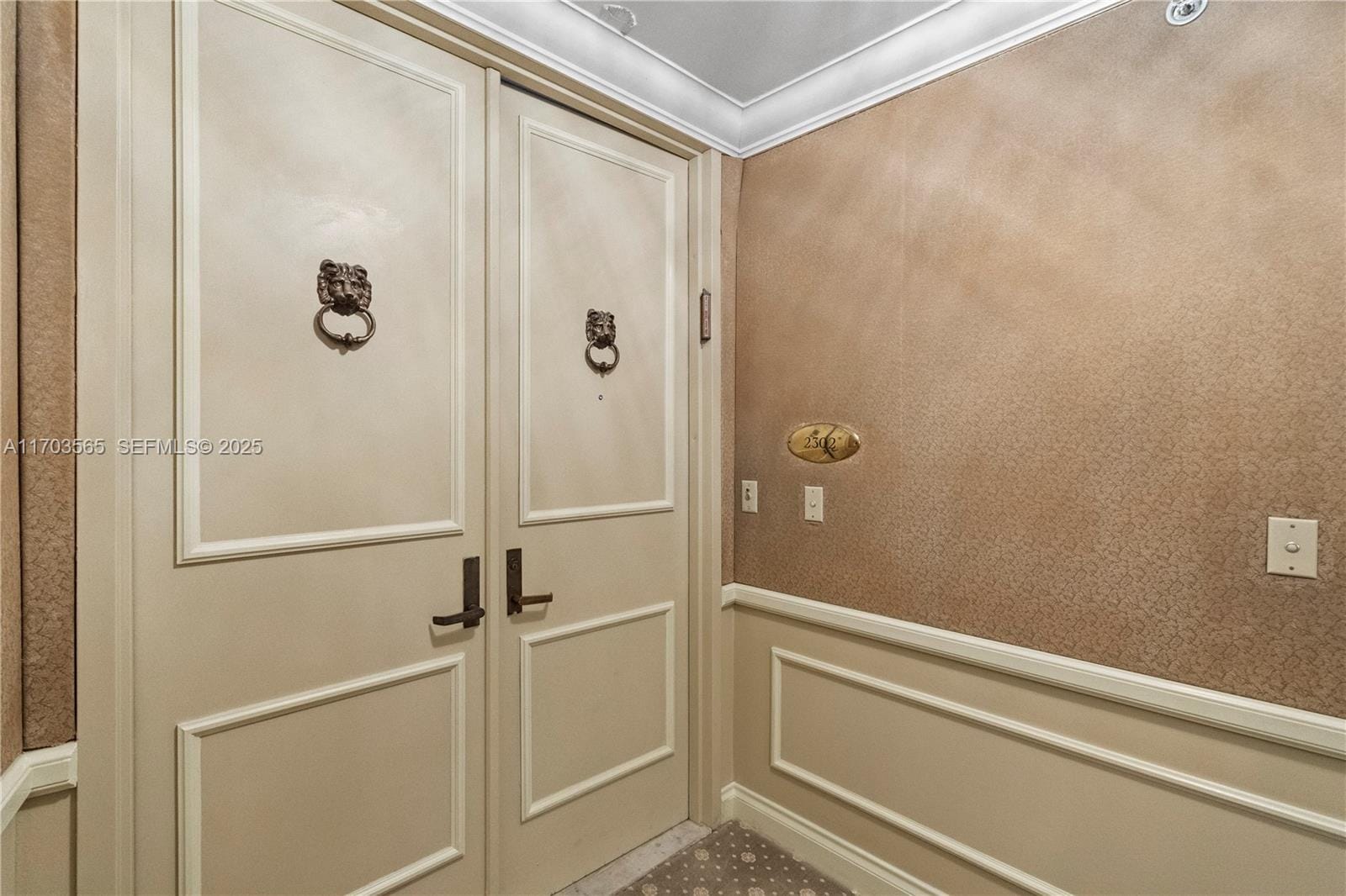 5500 Collins Avenue 2302, Miami Beach, FL 33140 photo 8