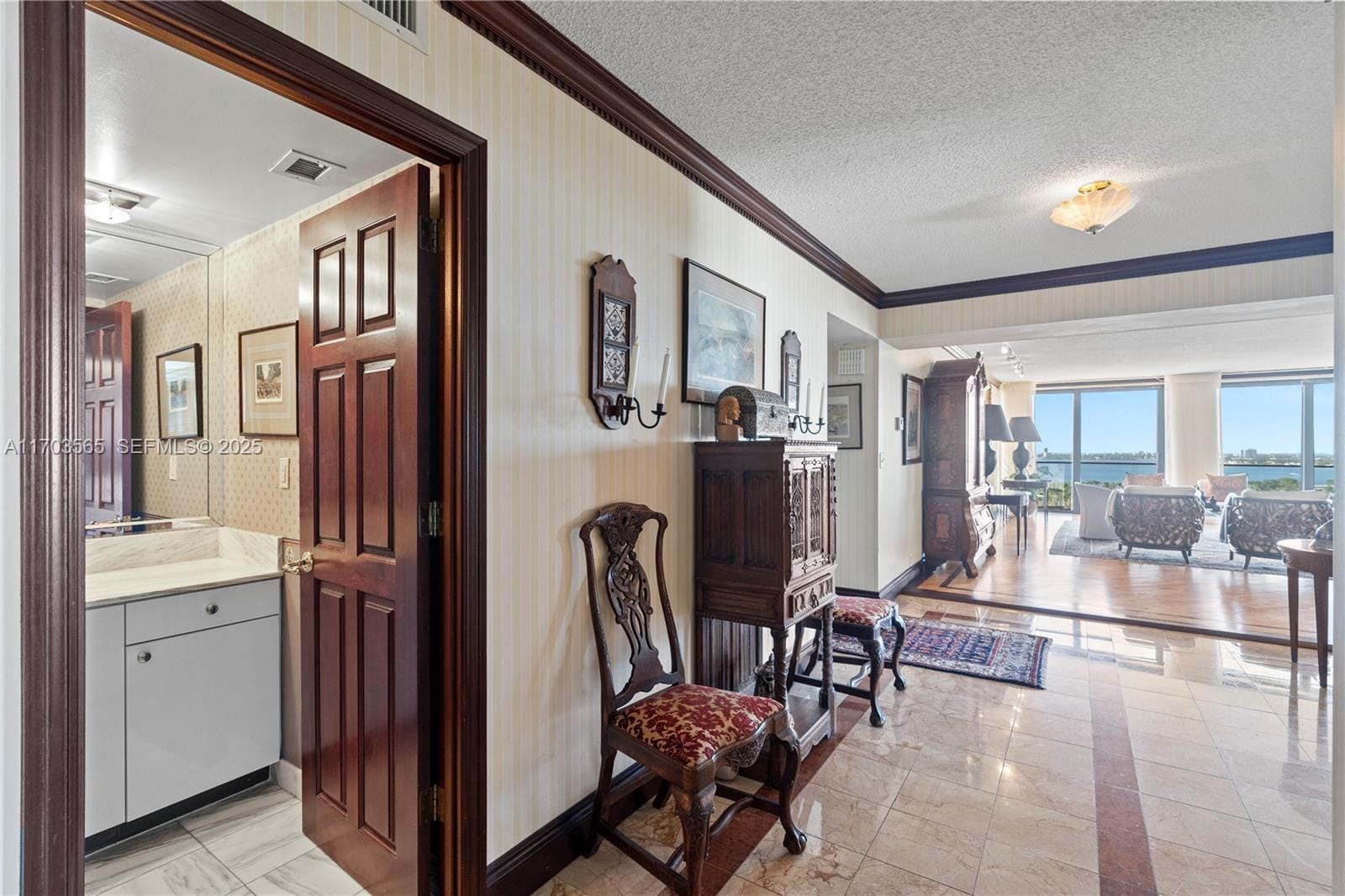 5500 Collins Avenue 2302, Miami Beach, FL 33140 photo 9