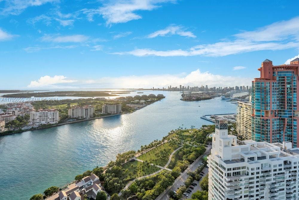 100 S Pointe Drive 3601, Miami Beach, FL 33139 photo 16