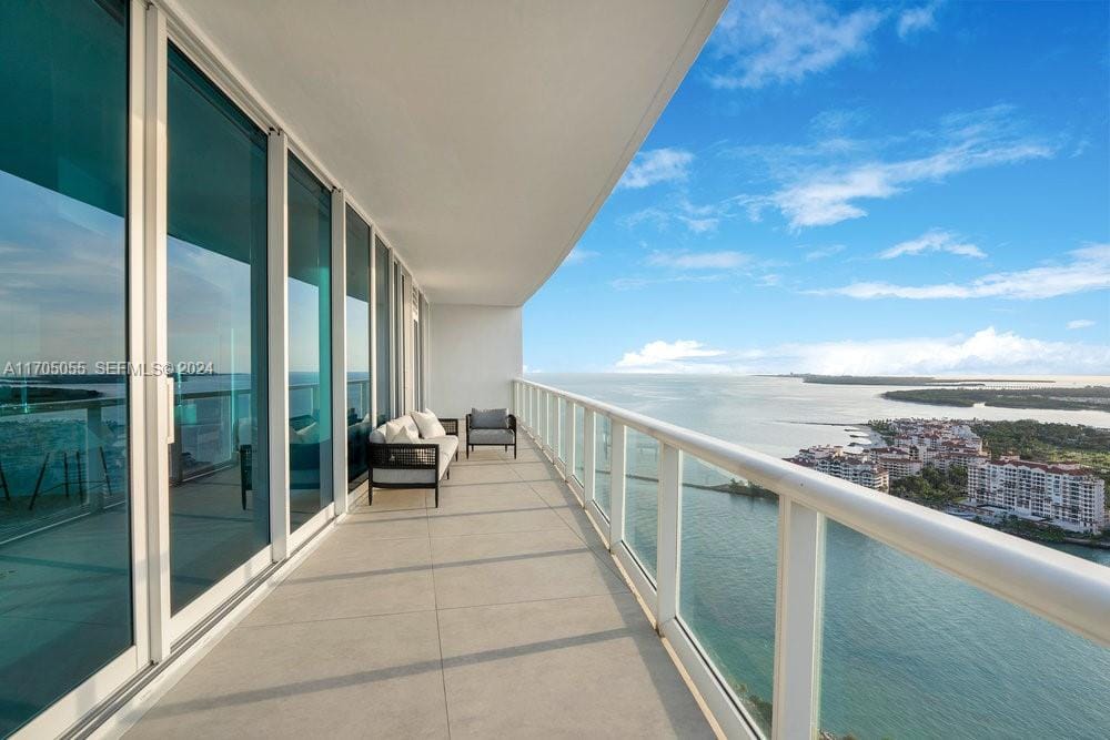 100 S Pointe Drive 3601, Miami Beach, FL 33139 photo 17