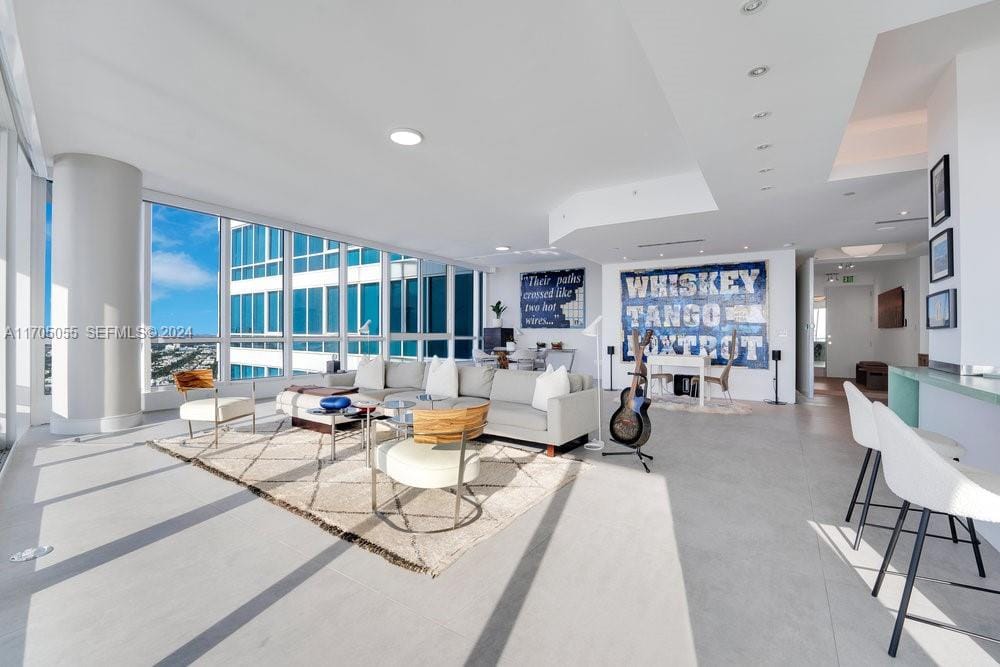 100 S Pointe Drive 3601, Miami Beach, FL 33139 photo 6