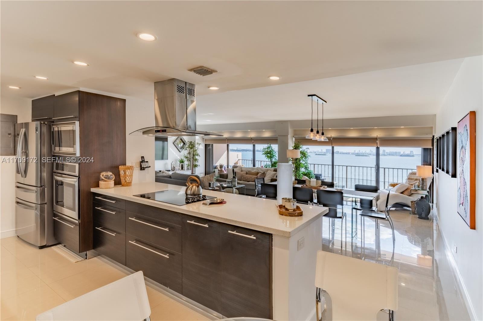 1800 NE 114th Street 1105, Miami, FL 33181 photo 1