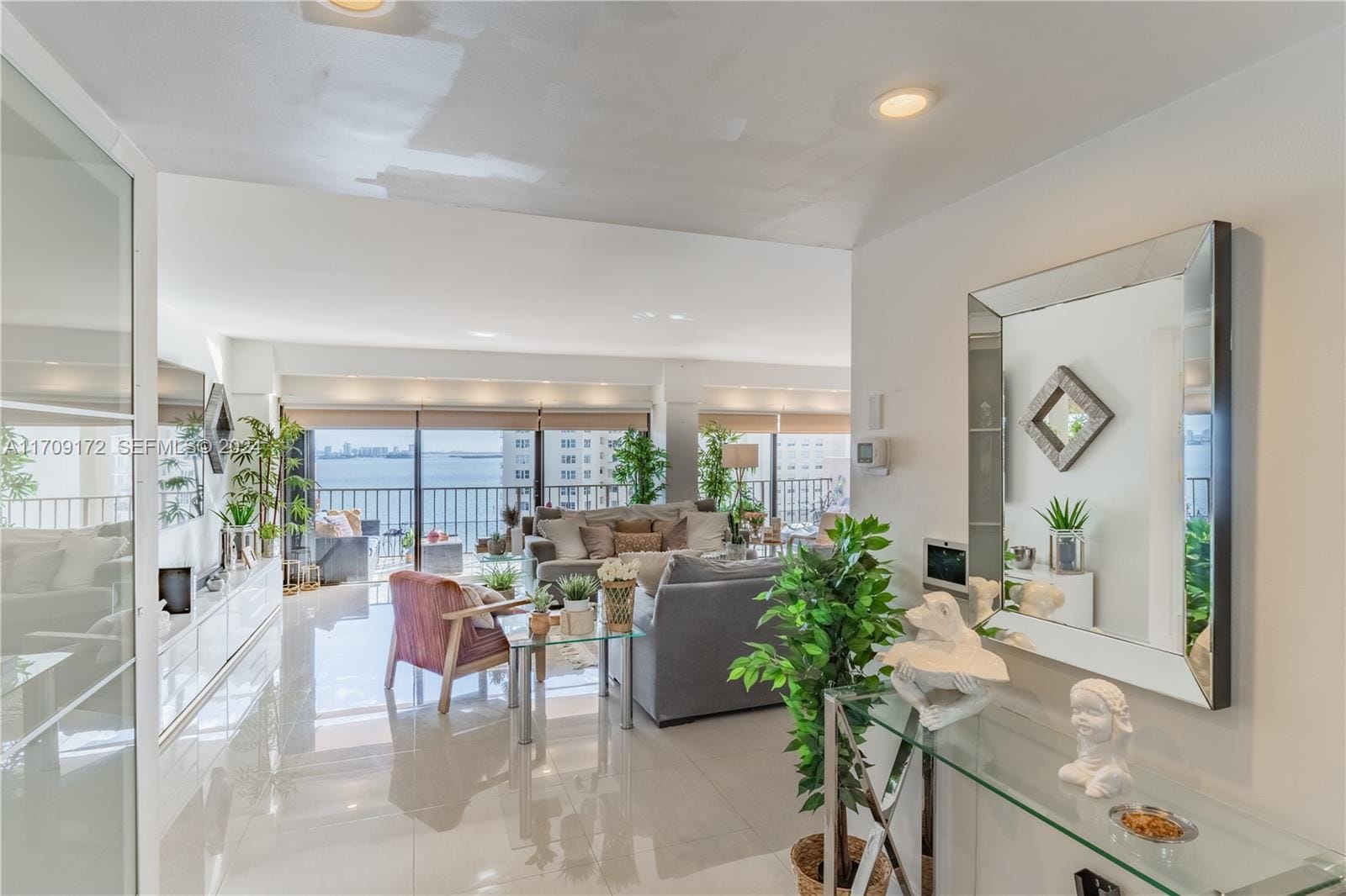 1800 NE 114th Street 1105, Miami, FL 33181 photo 4