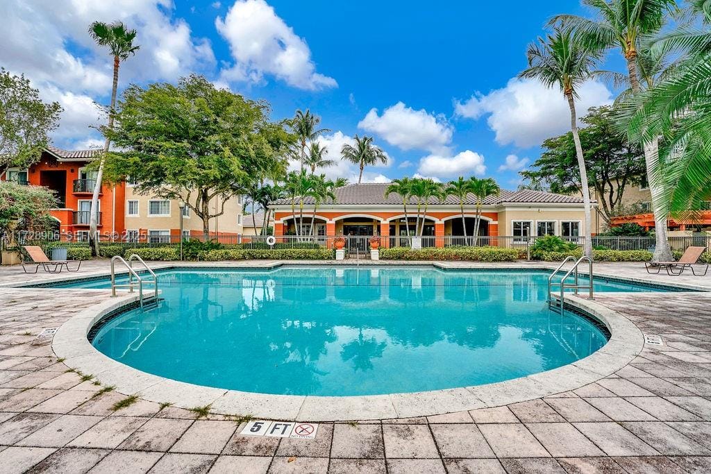 4195 N Haverhill Road 304, West Palm Beach, FL 33417 photo 13