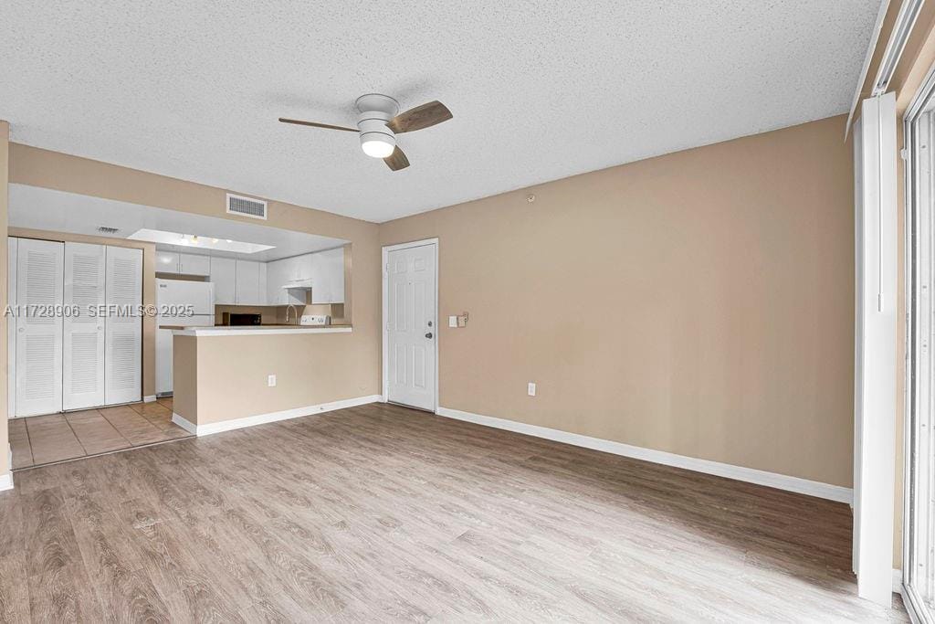 4195 N Haverhill Road 304, West Palm Beach, FL 33417 photo 18