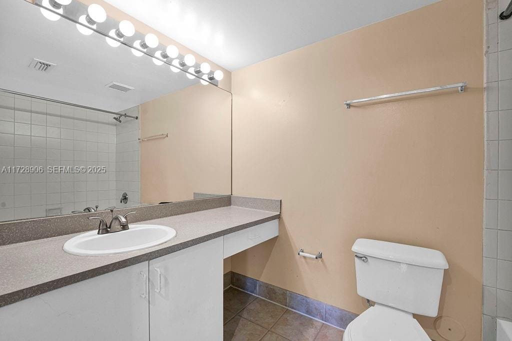 4195 N Haverhill Road 304, West Palm Beach, FL 33417 photo 21