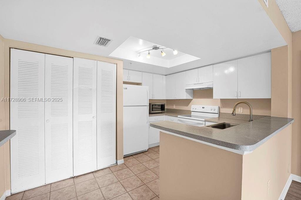 4195 N Haverhill Road 304, West Palm Beach, FL 33417 photo 30